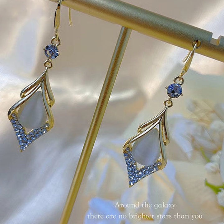 Khuyên Tai Đính Đá Opal Sang Trọng Cao Cấp Hàng Mới Dành Cho Bạn Nữ