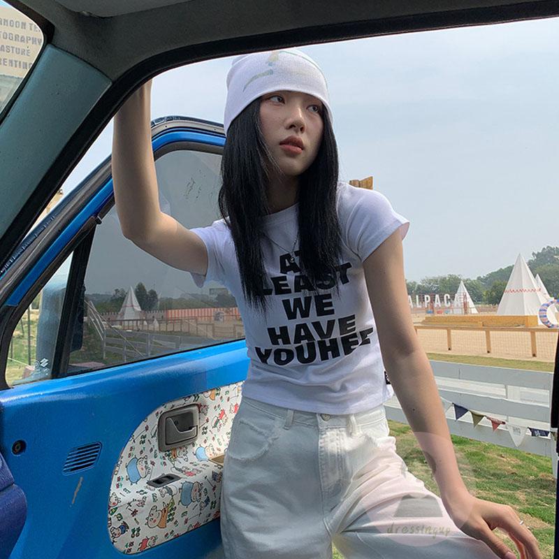 Áo Thun Nữ Ngắn Tay Cổ Tròn In Chữ Thời Trang