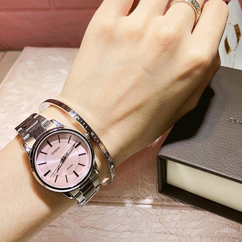 Vòng Tay Thép Titan Mạ Vàng 18K Thanh Lịch Không Phai T1S2