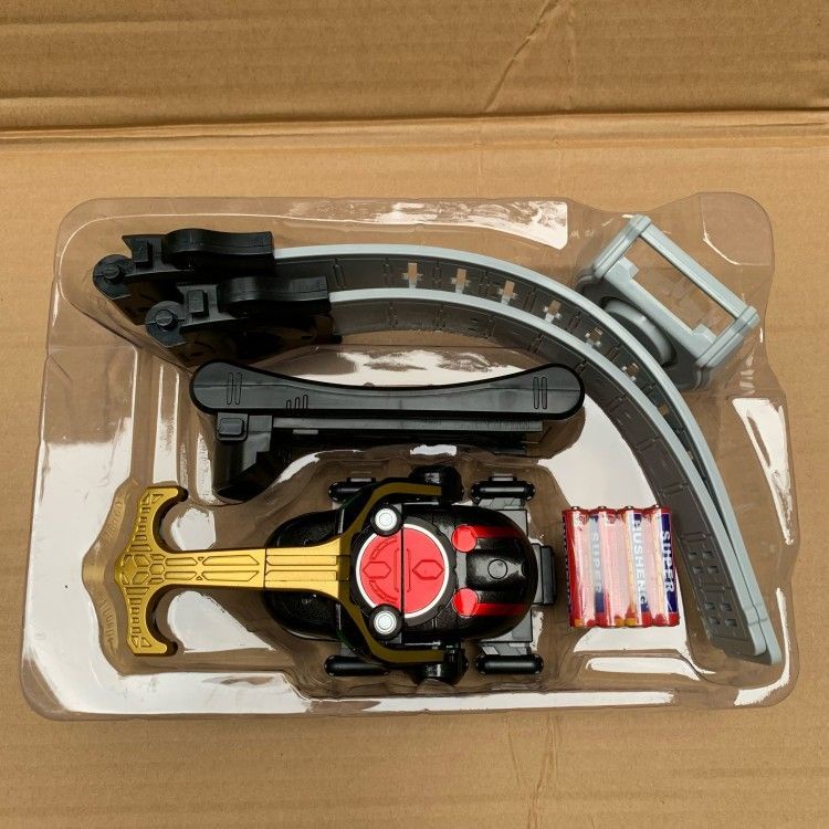 Mặt Nạ Kamen Rider Kabuto Henshin Ver. 20th DX Và Đai Biến Hình 6 Gaia Memories