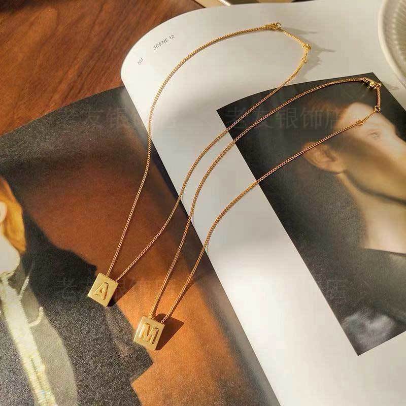 Dây Chuyền Mạ Bạc 925 26 Mặt Kim Loại Tròn Khắc Chữ Celine