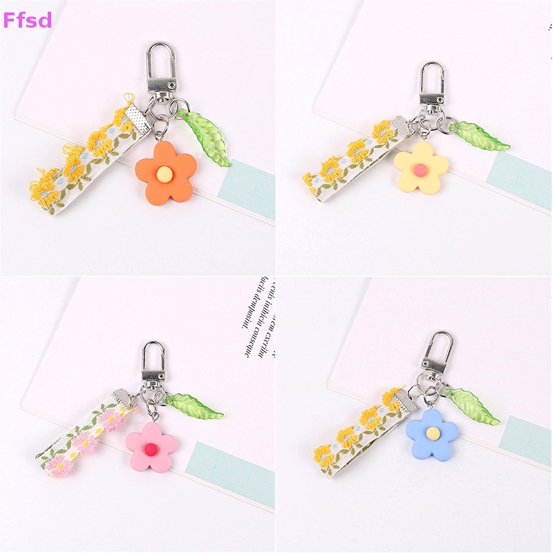 {Ffsd} Móc Khóa Hình Hoa Hướng Dương Lá Xanh Lá Dễ Thương Trang Trí Ba Lô Xe Hơi Ch * Bán Chạy