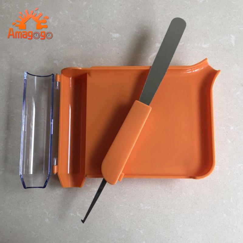 Khay đếm thuốc thiết kế chia 2 ngăn kèm thìa gạt tiện dụng