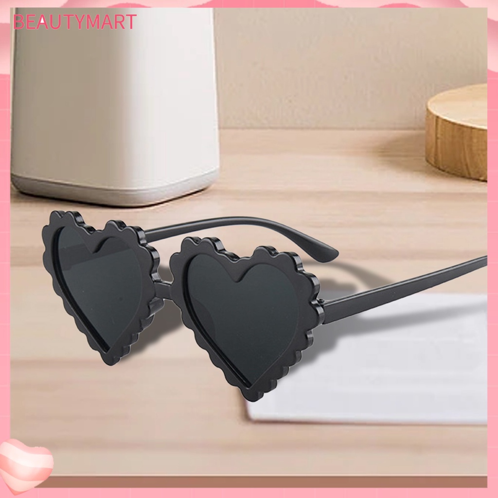 Kính Mát Hình Trái Tim Hoạt Hình Cá Tính Cho Bé