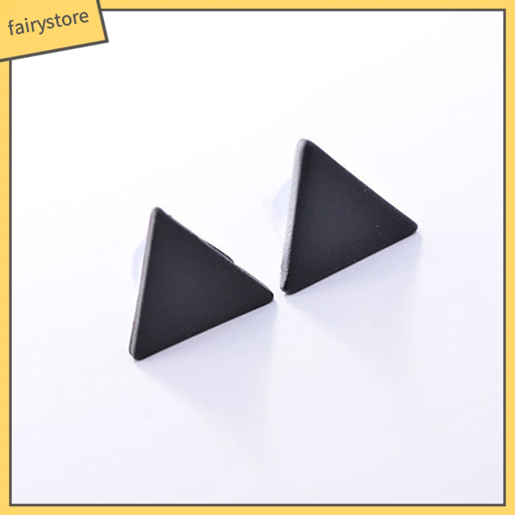 1 Đôi Bông Tai Hình Tam Giác Bằng Hợp Kim Phong Cách Punk Thời Trang