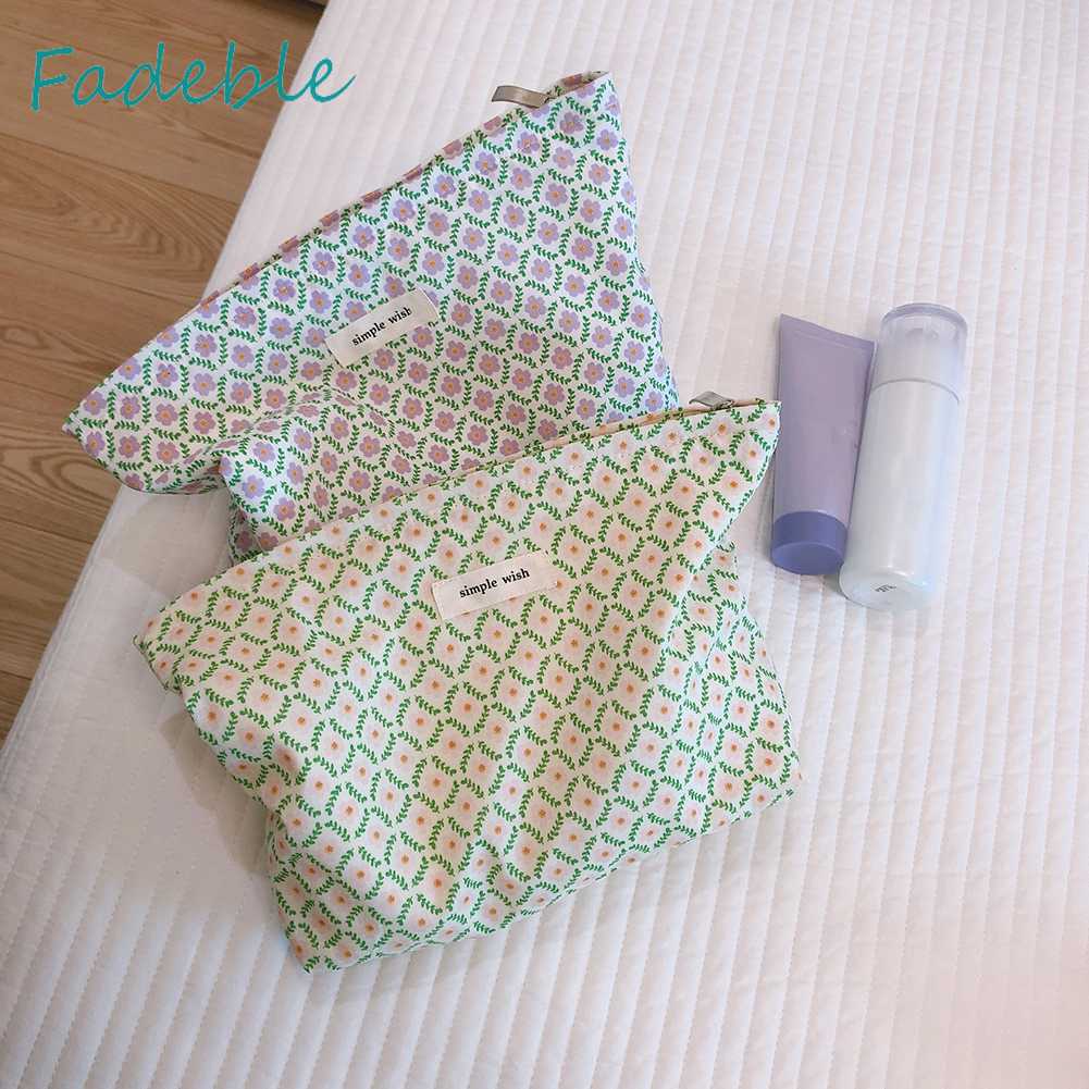 Túi Đựng Mỹ Phẩm Chất Liệu Cotton Sức Chứa Lớn Họa Tiết Hoa Xinh Xắn Tiện Dụng