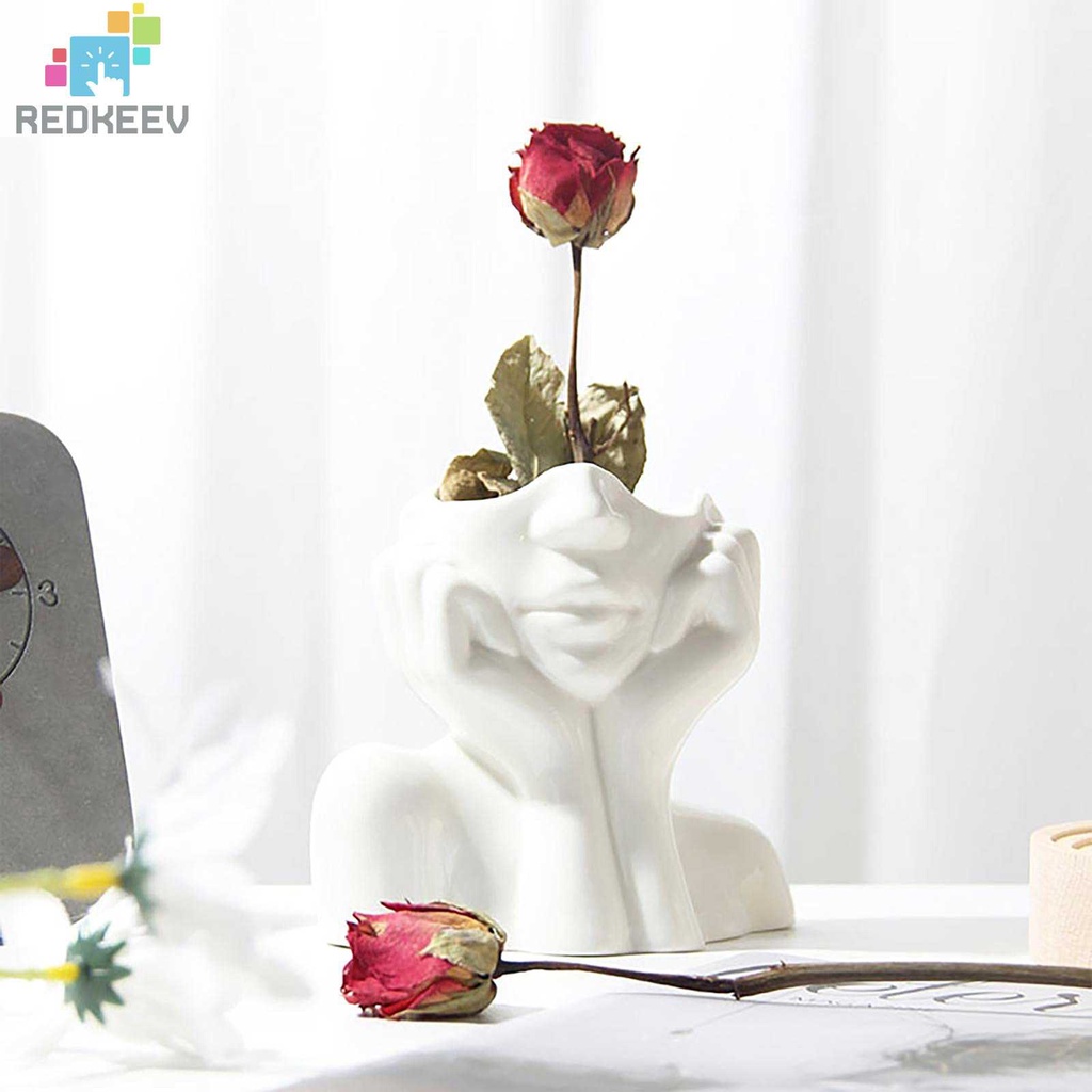 Bình Hoa Bằng Sứ Hình Cô Gái Thủ Công Nghệ Thuật Dùng Trang Trí