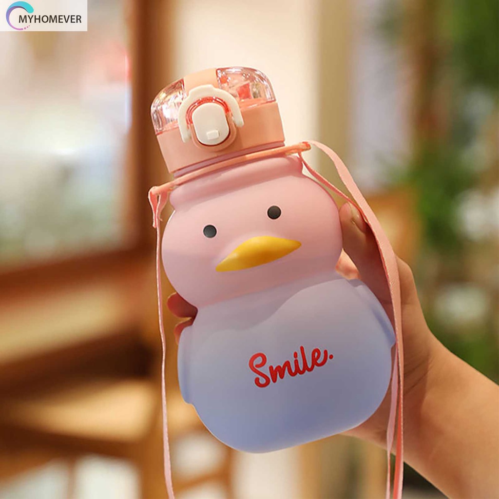 Bình Nước Thể Thao 650ml Hình Vịt Dễ Thương