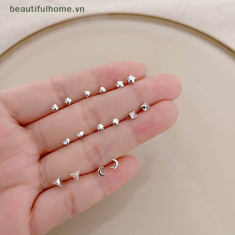 Bông Tai Hình Trái Tim / Ngôi Sao / Mặt Trăng Mini Đơn Giản Cho Nữ
