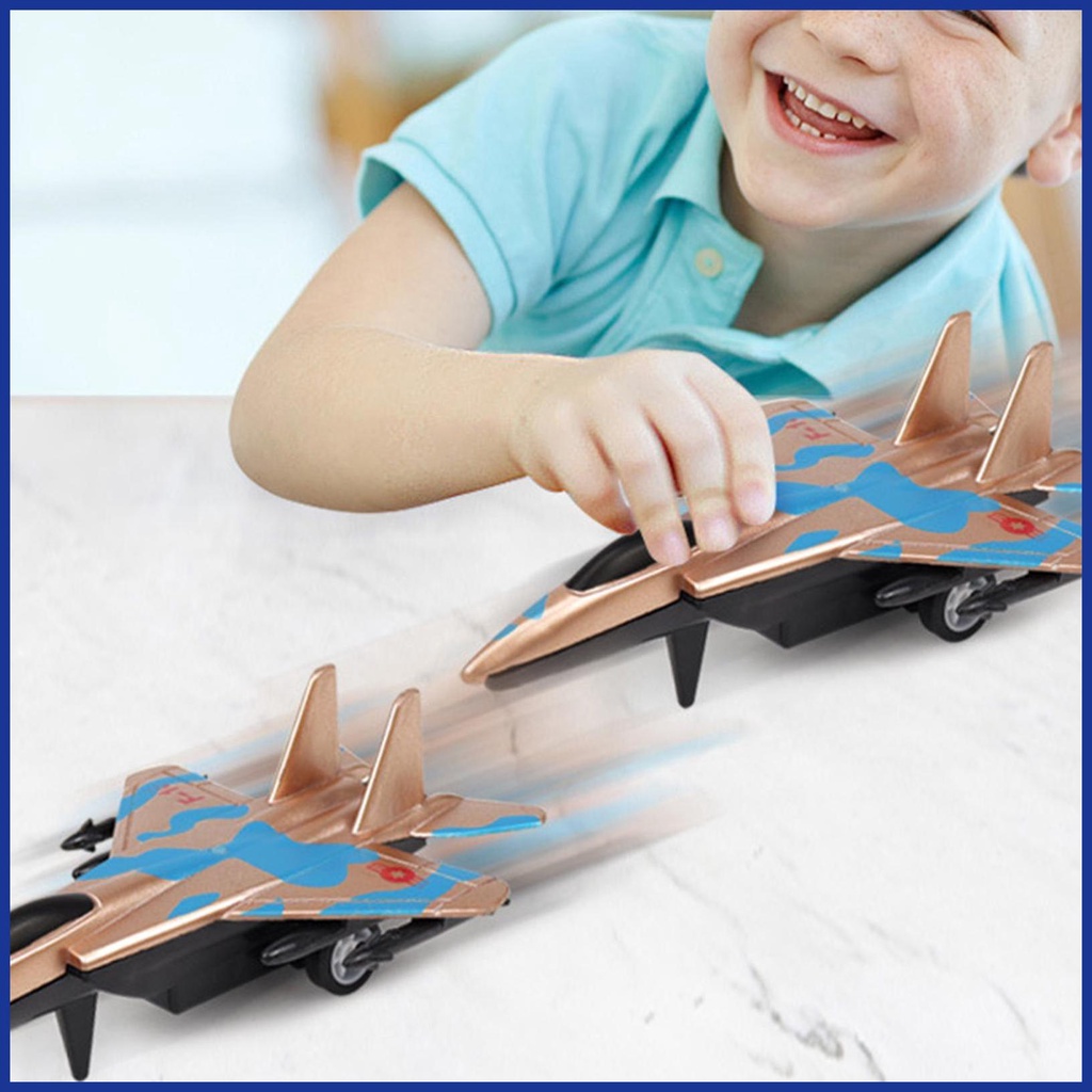 Xe Đua Đồ Chơi Kéo Lưng Ma Sát Vui Nhộn Cho Bé Trai 3 Tuổi