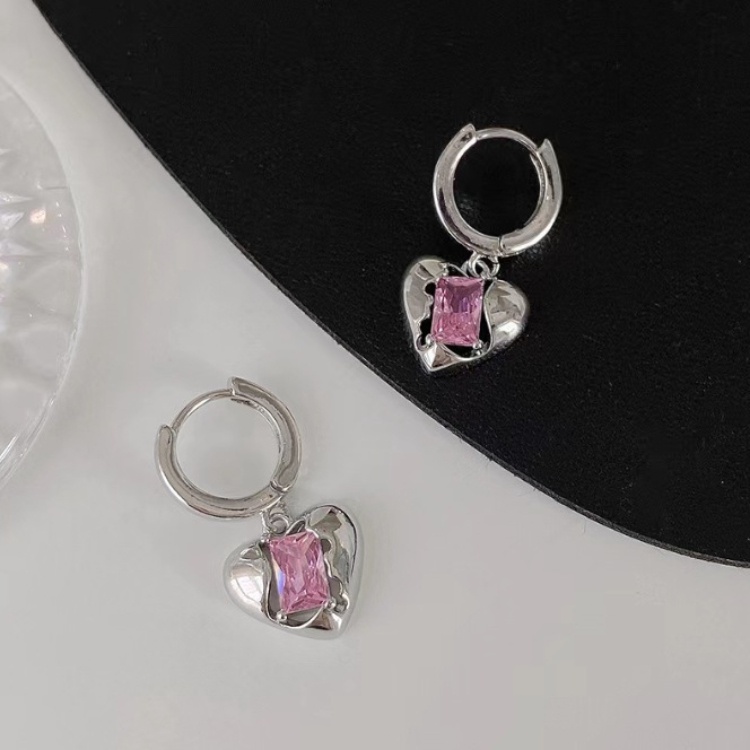 Đôi Khuyên Tai Hình Trái Tim Đính Đá Xinh Xắn Cho Nữ