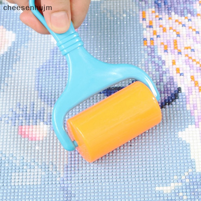 Cây Lăn Bằng Nhựa Chuyên Dụng Cho Làm Tranh Đính Đá