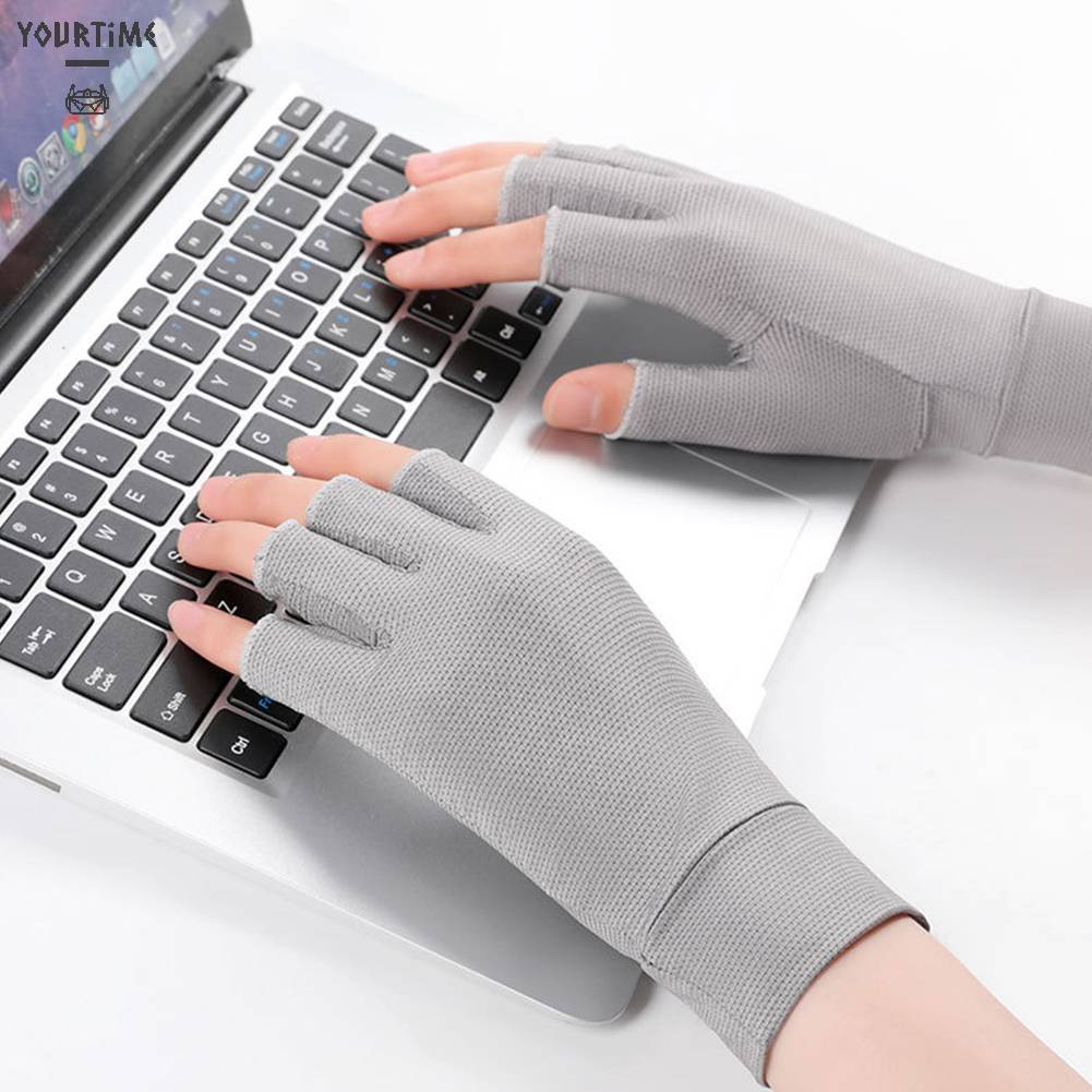 Găng Tay Thể Thao Nửa Ngón Thoáng Khí