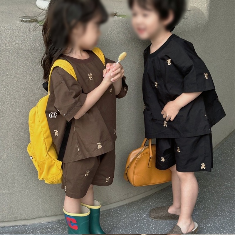 Set Áo Thun Ngắn Tay + Quần Short Thêu Họa Tiết Phong Cách Mới Cho Bé
