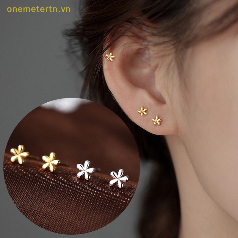 1 Đôi Bông Tai Hình Hoa Mini Bằng Bạc / Vàng Thời Trang Dành Cho Nữ