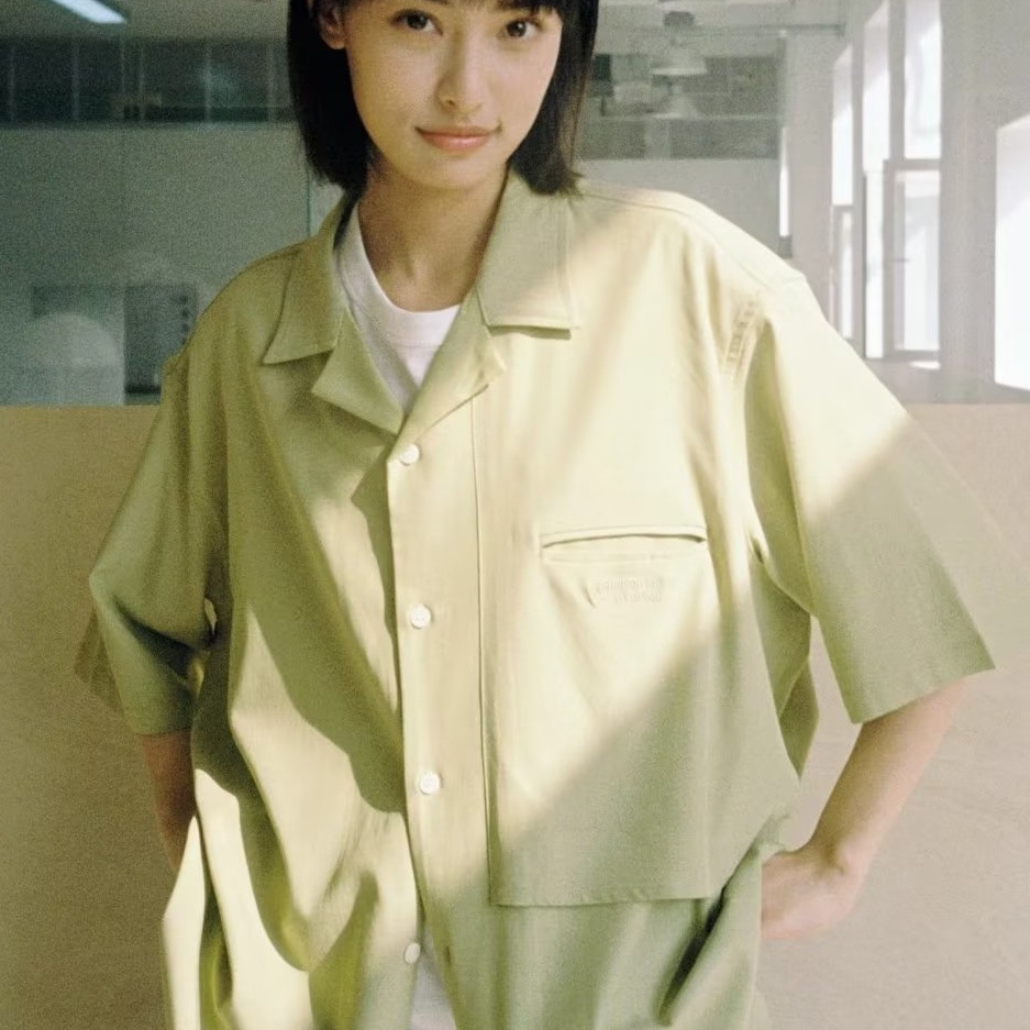 Áo Sơ Mi Nam/Nữ Mùa Hè Phong Cách Hàn Quốc Đơn Giản Màu Sắc Trơn, Dáng Rộng, Tay Áo Ngắn, Chất Liệu Cotton Mới Nhất ÁO Sơ Mi TrơN
