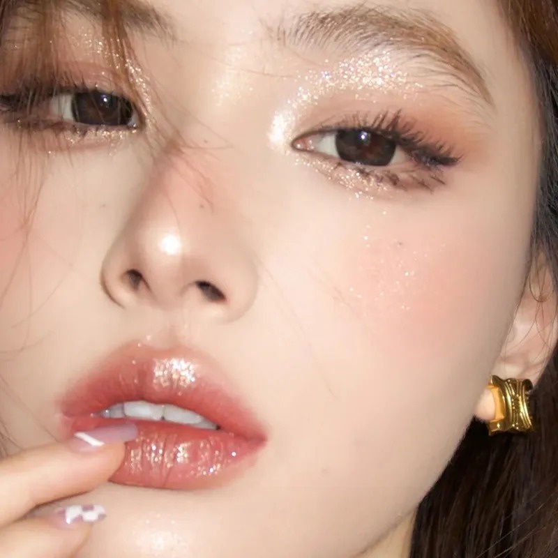 Phấn Mắt / Bút Kẻ Mắt Ánh Nhũ / Lì Mịn Mượt Trang Điểm Lâu Trôi