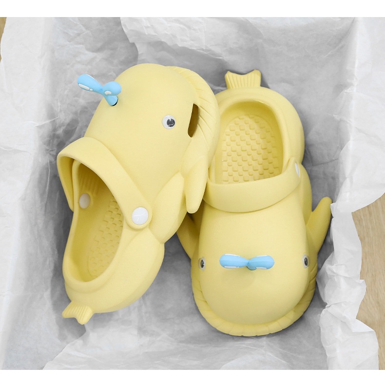 Chống trượt chống bẩn tăng chiều cao Sandals phim hoạt hình dễ thương cá voi in mùa hè thời trang mới