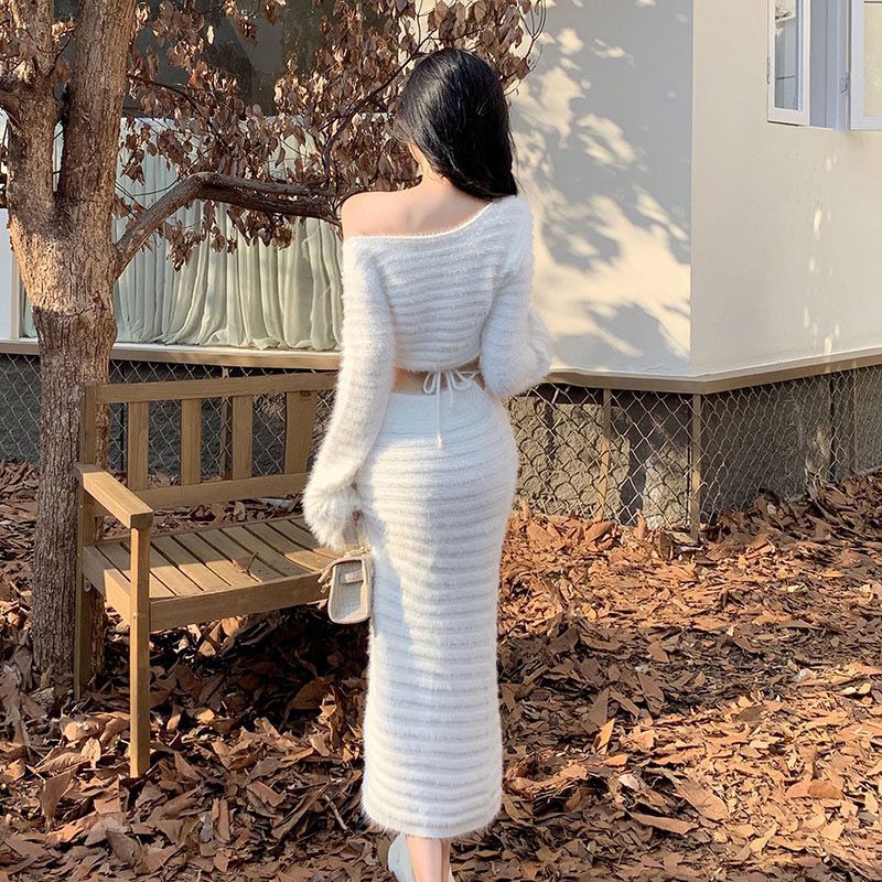 Set Áo sweater Tay Dài Phối Chân Váy Thời Trang Mới 2022 Cho Bé Gái