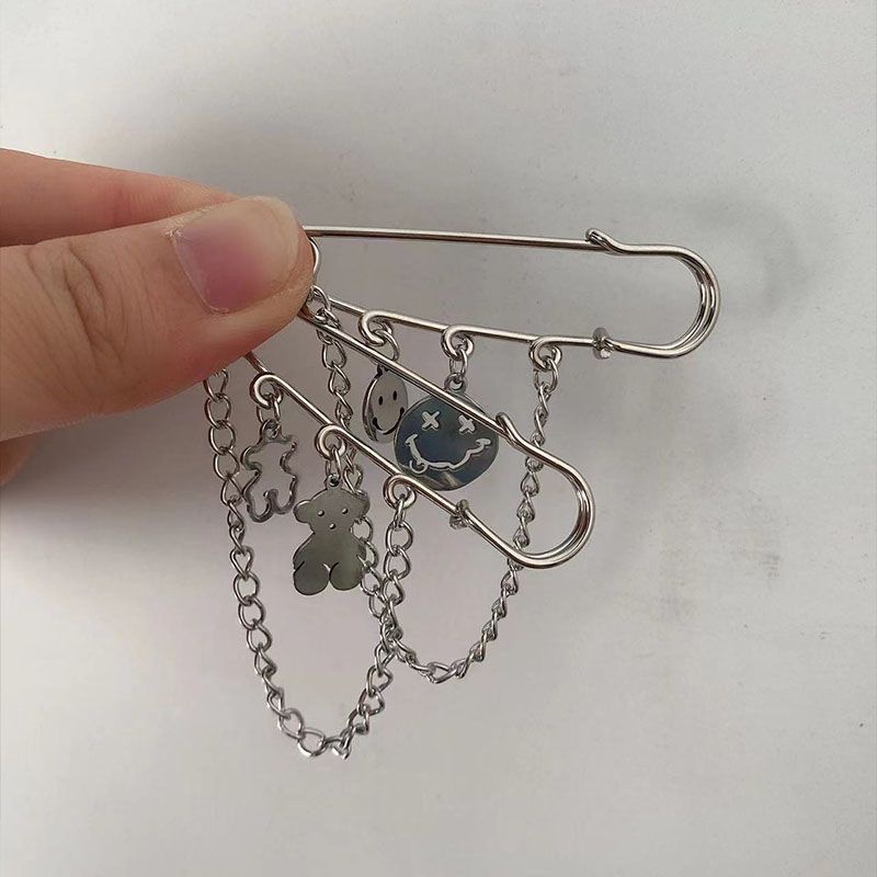 Ghim Cài Áo Hình Gấu Mặt Cười Dễ Thương