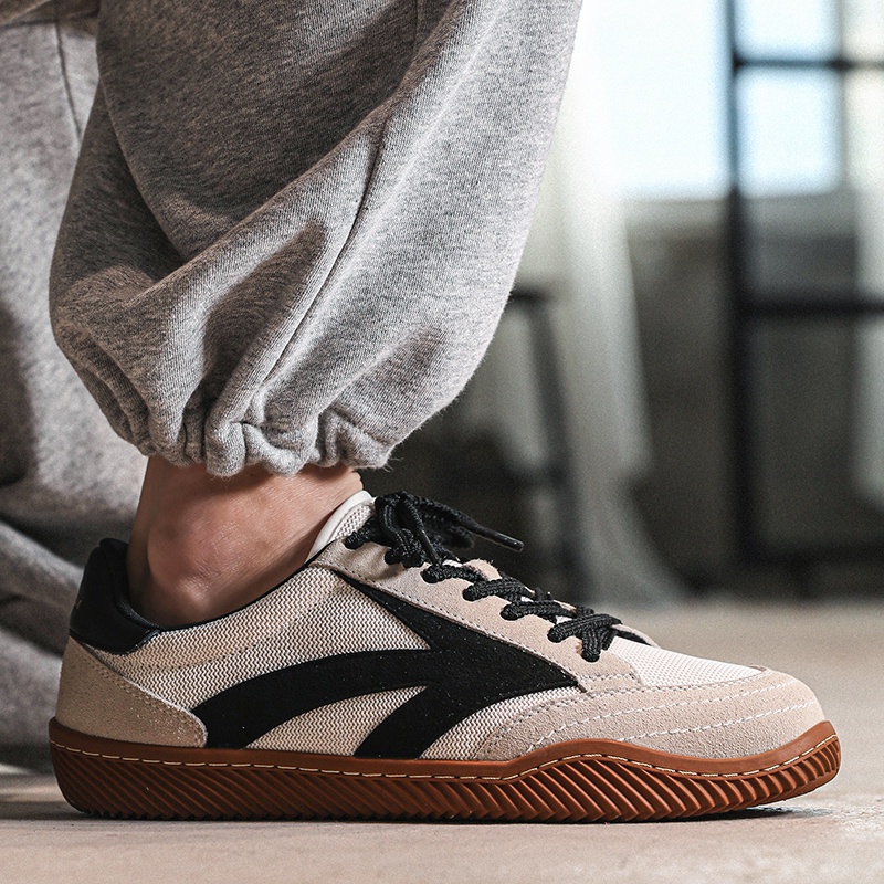 Giày Thể Thao Mùa Hè 2023 Thoáng Khí Có Dây Buộc Mũi Tròn Phong Cách Mới