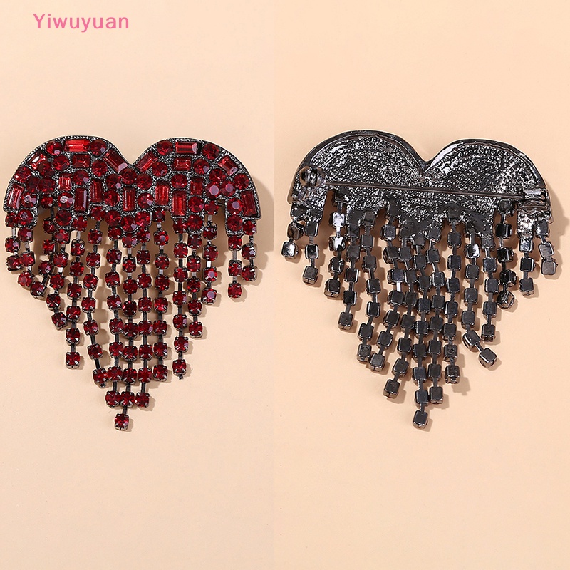 Ghim Cài Áo Hình Trái Tim Đính Đá Nhân Tạo Thời Trang