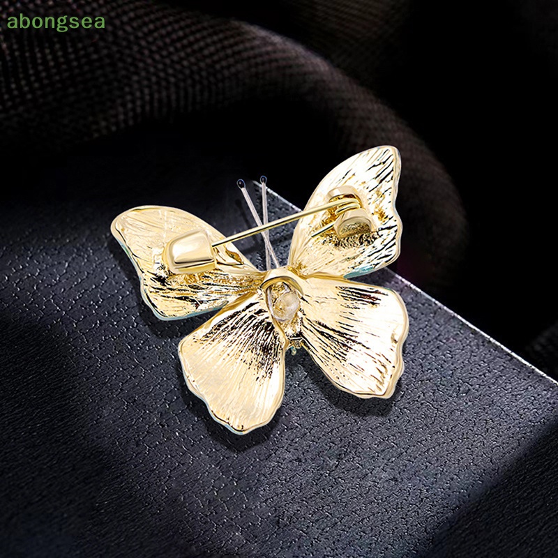 Ghim Cài Áo Hình Bướm Đính Đá Pha Lê Phong Cách Vintage