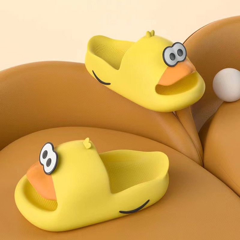 Dép Đi Trong Nhà Mềm Mại Thoải Mái Chống Trượt Hình Chú Vịt Vàng Đáng Yêu Cho Bé