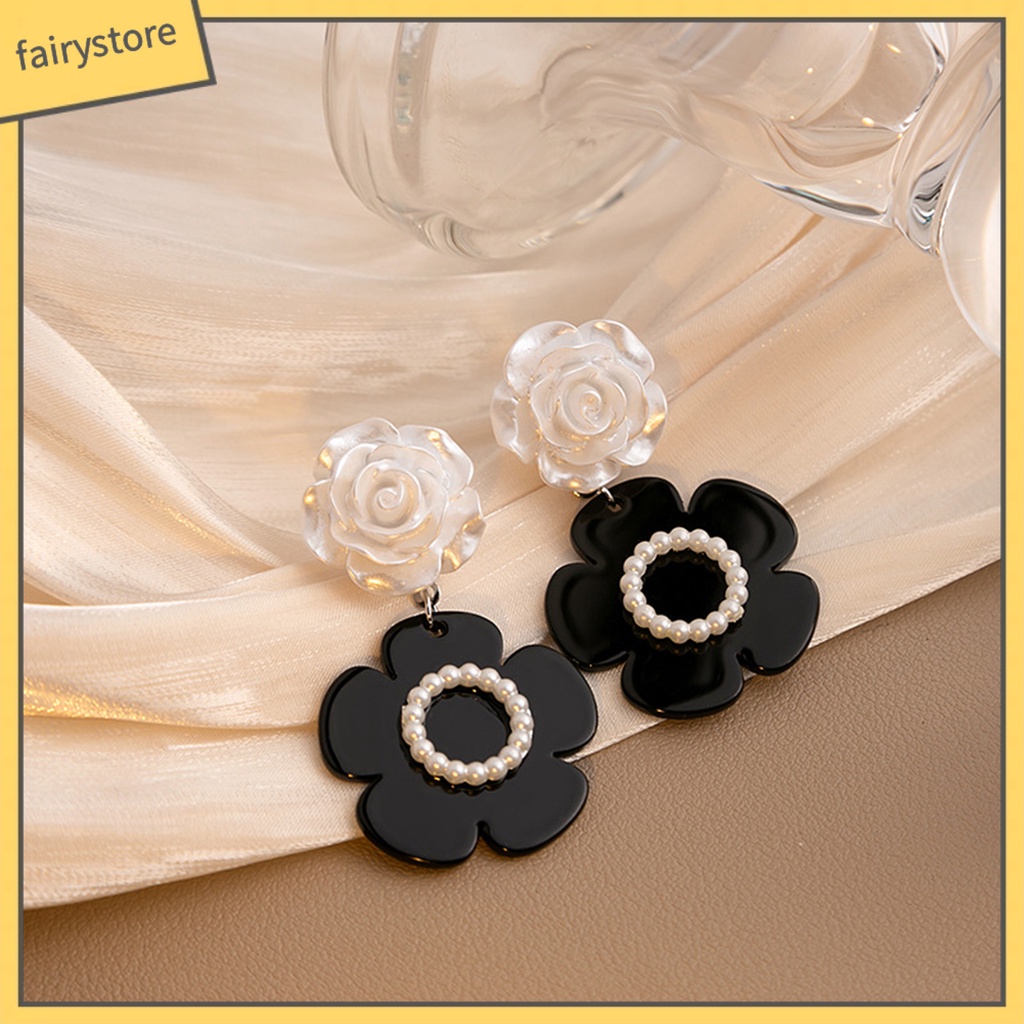 1 Đôi Bông Tai Hình Hoa Trà Đính Ngọc Trai Giả Phong Cách Retro