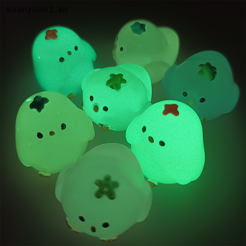 Set 2 Tượng Gà / Kỳ Lân Dạ Quang Trang Trí Sân Vườn