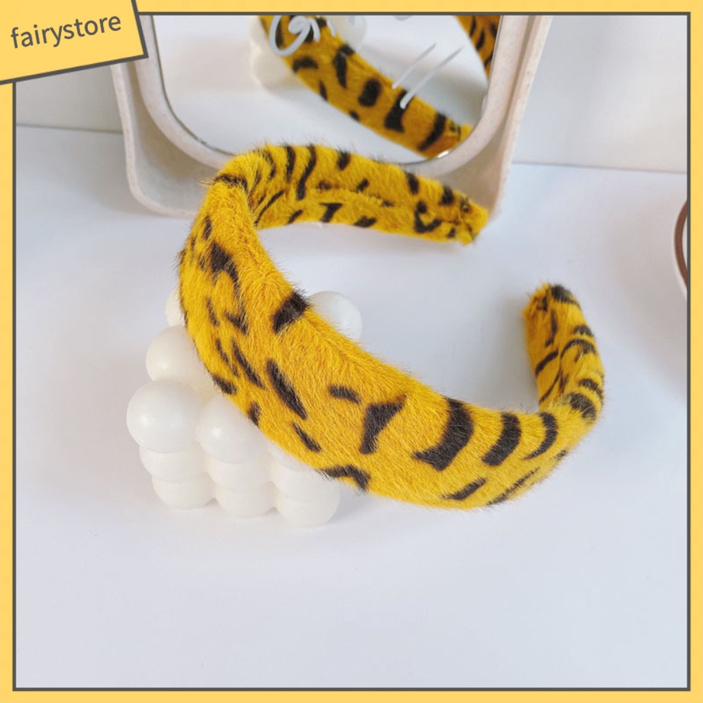 Băng Đô Cài Tóc Phủ Lông Họa Tiết Da Báo Viền Rộng Phong Cách Cổ Điển Thời Trang Cho Nữ