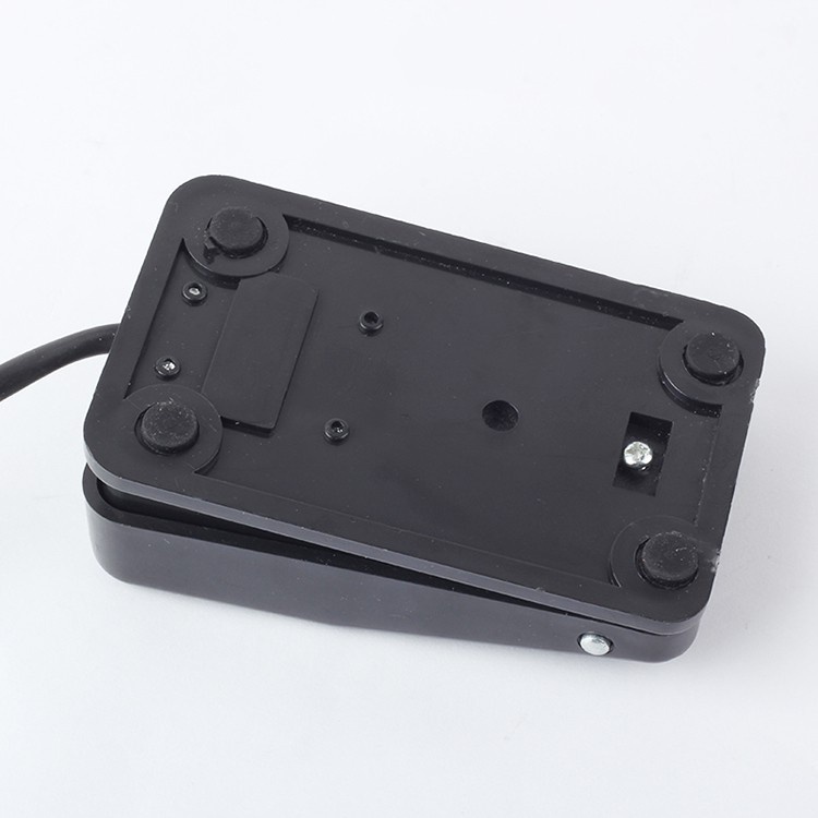 Bàn Đạp Chân Chống Trượt Bằng Nhựa Màu Đen Cho Máy Xăm