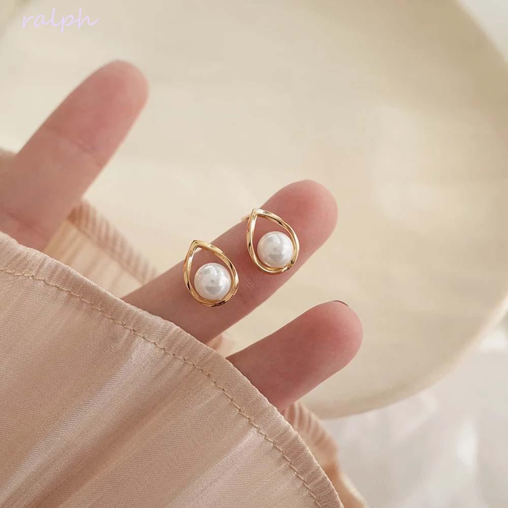 Khuyên Tai Hình Tam Giác Đơn Giản Thời Trang Phong Cách Hàn Quốc Cho Nữ