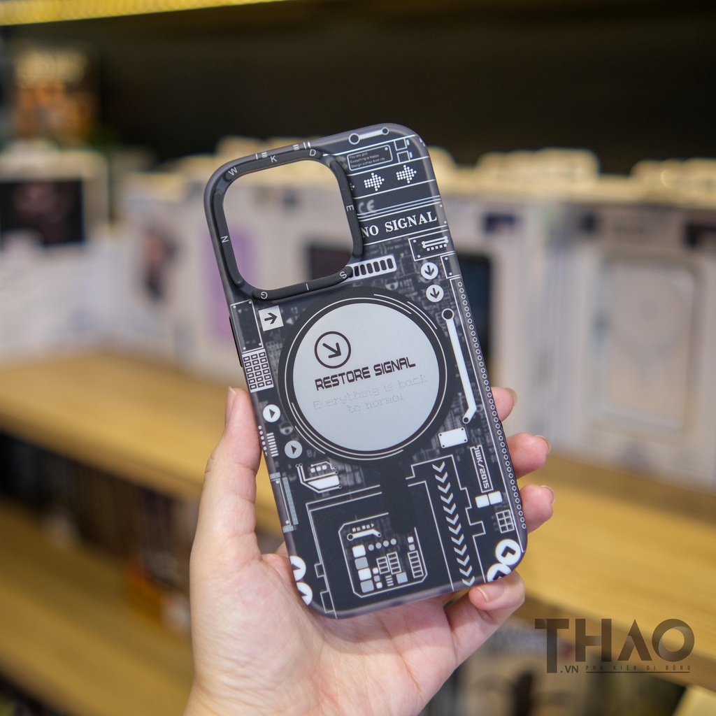 Ốp lưng WeKome Kingkong họa tiết lộ main, có vòng sạc hỗ trợ sạc không dây dành cho iPhone