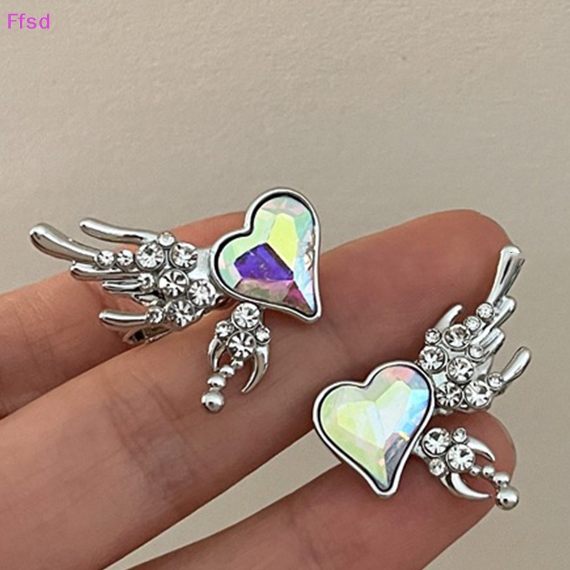 {Ffsd} Bông Tai Kẹp Vành Tai Hợp Kim Hình Trái Tim Nhiều Màu Sắc Đính Đá Pha Lê Phong Cách Punk Dễ Thương Thời Trang Cho Nữ *
