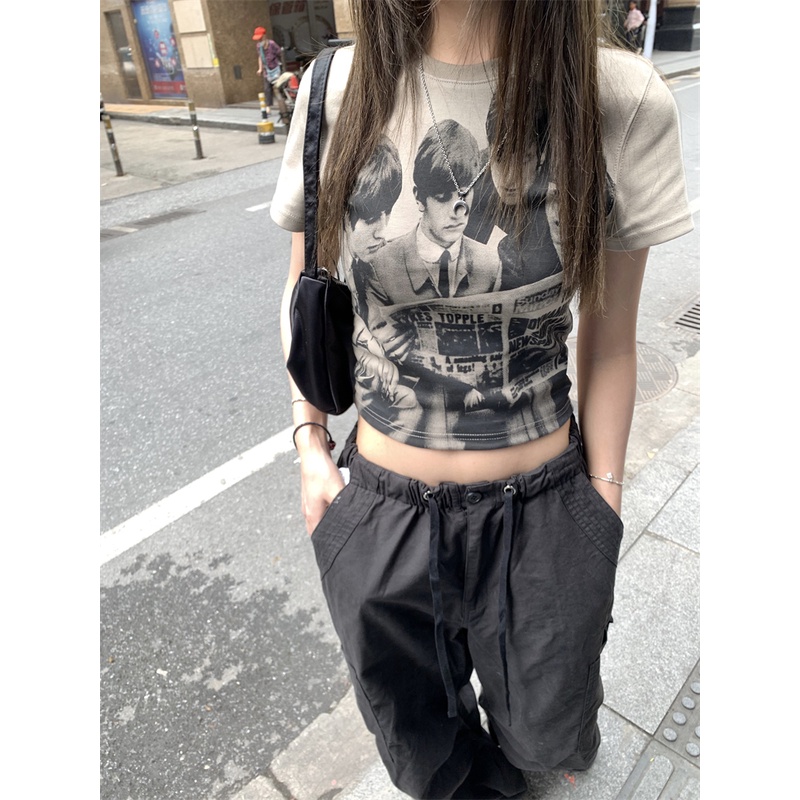 Áo Thun Ngắn Tay Cổ Tròn Dáng Ôm In Họa Tiết Phong Cách Retro Thời Trang Mùa Hè Dành Cho Nữ