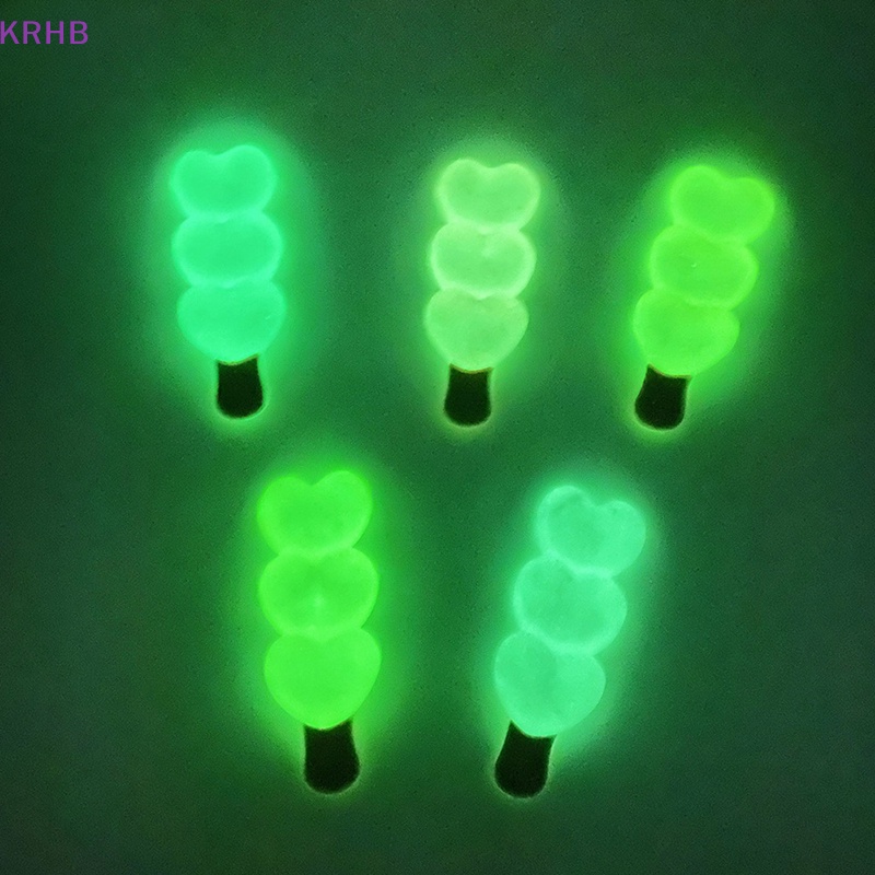 Set 2 Mô Hình Trái Tim Mini Bằng Nhựa Phát Quang Trang Trí Vườn Nhà Độc Đáo Mới