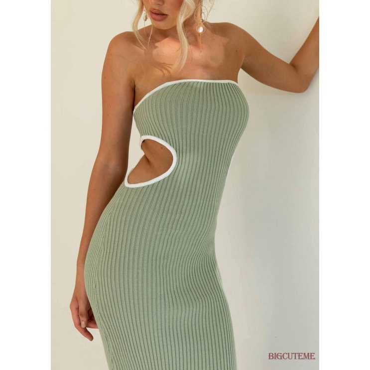 [] - Đầm Dài Dáng Ôm Không Dây Hở Vai Cắt Gân Màu Sắc Tương Phản Dành Cho Bạn Nữ