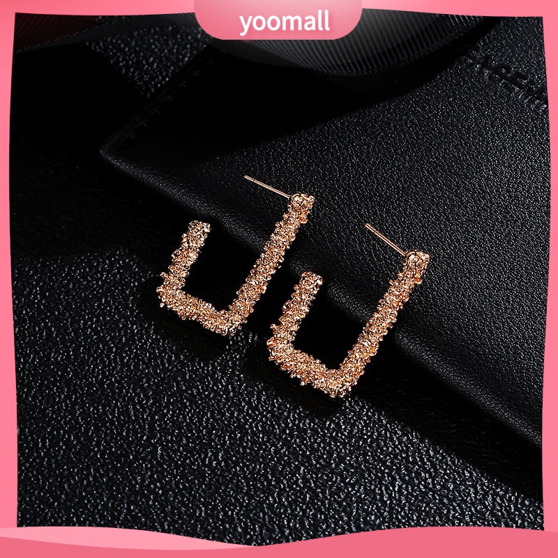 [YM] Bông Tai Hình Vuông Khắc Họa Tiết Hình Học Mặt Nhám Phong Cách Retro