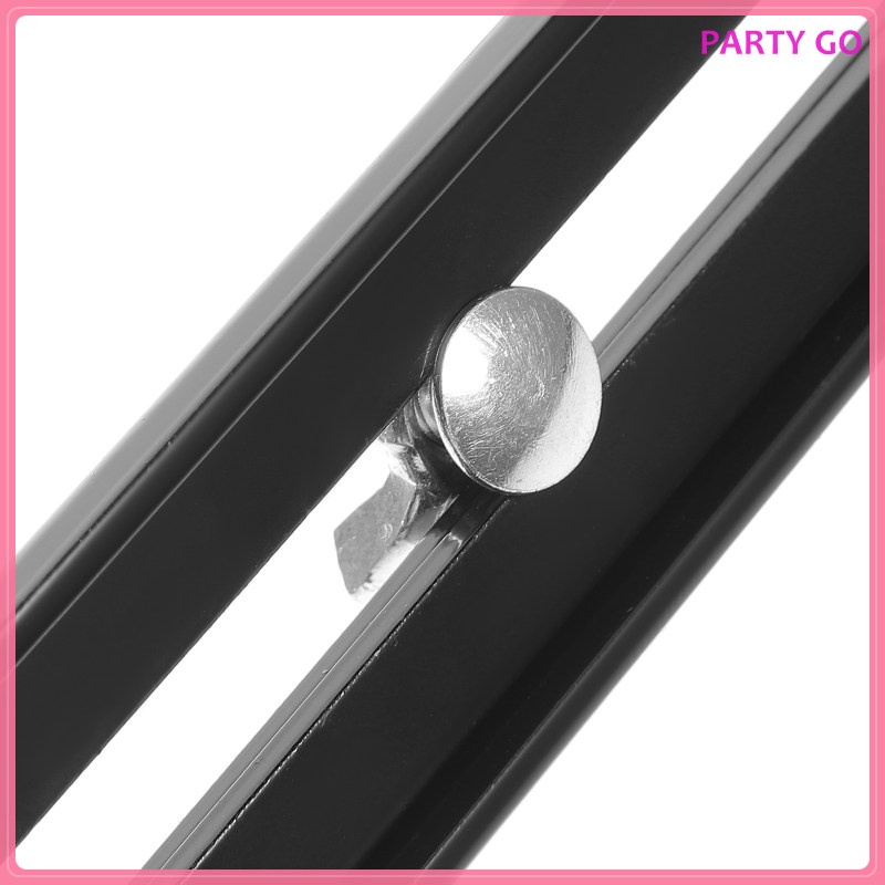 Set 2 Giá Đỡ Cửa Sổ / Chậu Cây Cảnh Bằng Thép Carbon Kích Thước 22.4X20.4CM Ulran.Vn