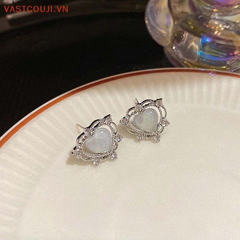 Bông Tai Hình Trái Tim Đính Đá Cz Phong Cách Cổ Điển Cho Nữ