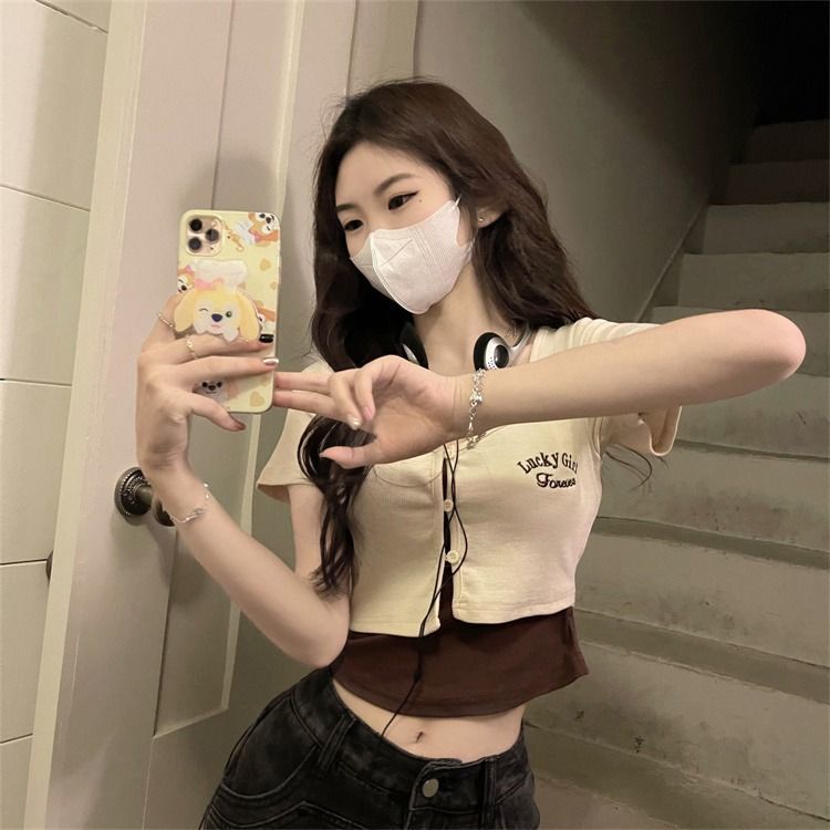 Áo Thun Ngắn Tay Giả Hai Lớp In Họa Tiết Phong Cách Retro Mỹ Cho Nữ