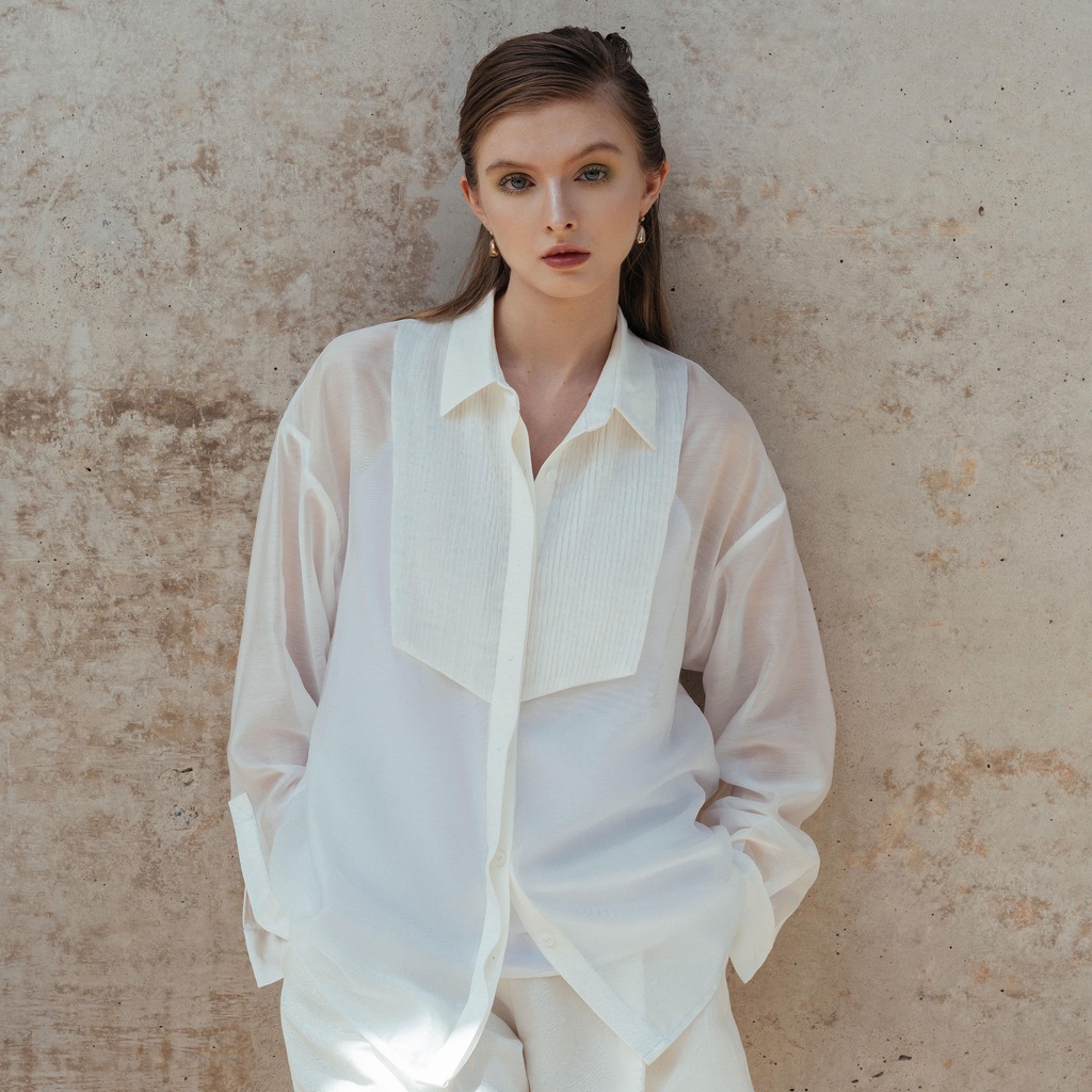 PAPER PLEATED SHIRT IN WHITE/IVORY