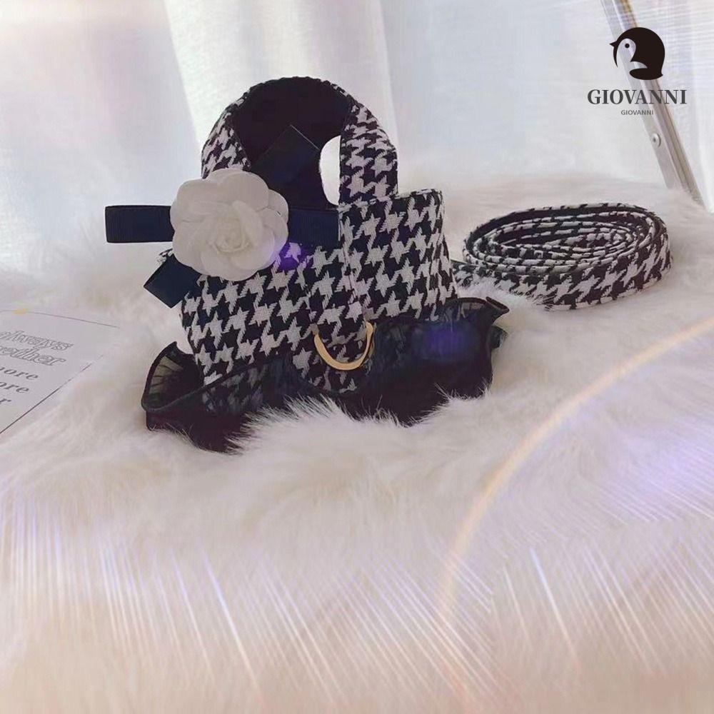 Giovanni Áo Vest Họa Tiết Sọc Caro Trắng Đen Kèm Dây Dắt Thú Cưng Đi Dạo