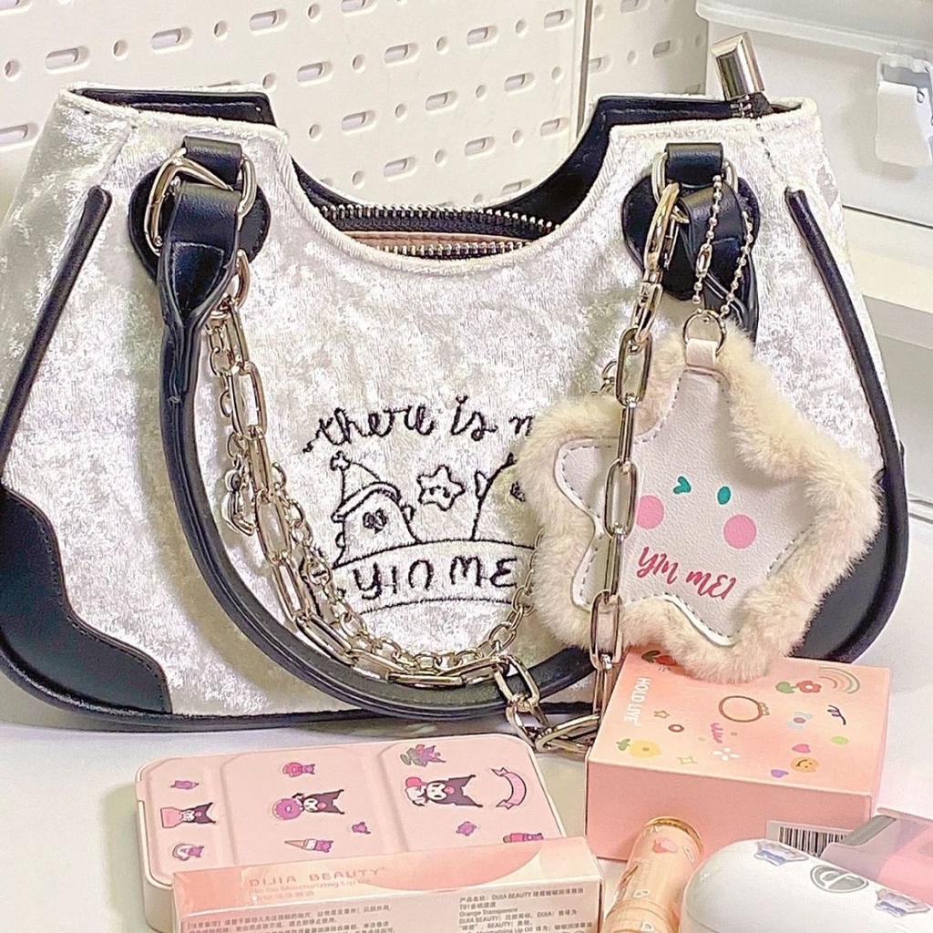 Túi Xách Dây Xích Đeo Vai Thiết Kế Đơn Giản Hợp Thời Trang