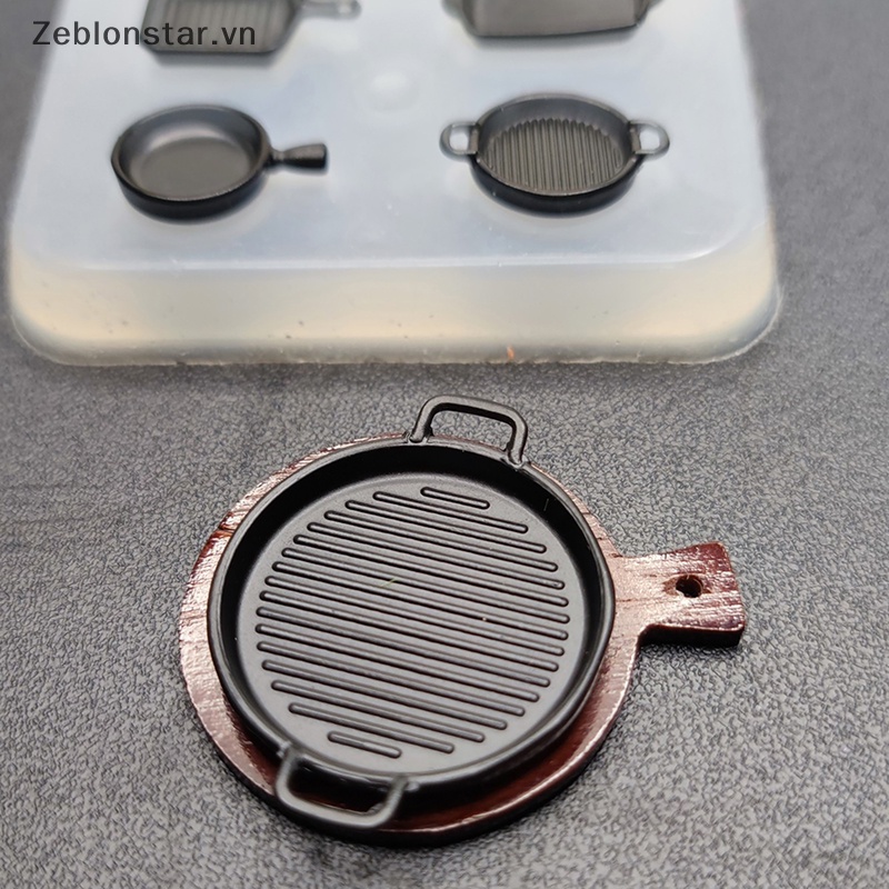 Khuôn Nướng Bánh Mini Bằng Silicone Dành Cho Nhà Búp Bê