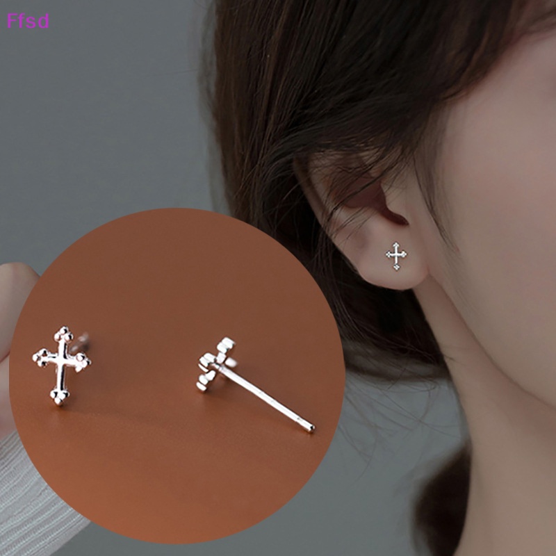 {Ffsd} Bông Tai Đinh Tán Nhỏ Hình Thánh Giá Cổ Điển Độc Đáo Phong Cách Bohemian Trẻ Trung Thích Hợp Làm Quà Tặng Cho Nữ