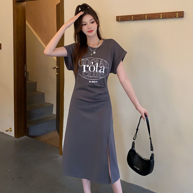 Đầm Chữ A Tay Ngắn Dáng Rộng Xẻ Tà In Hoạ Tiết Thời Trang