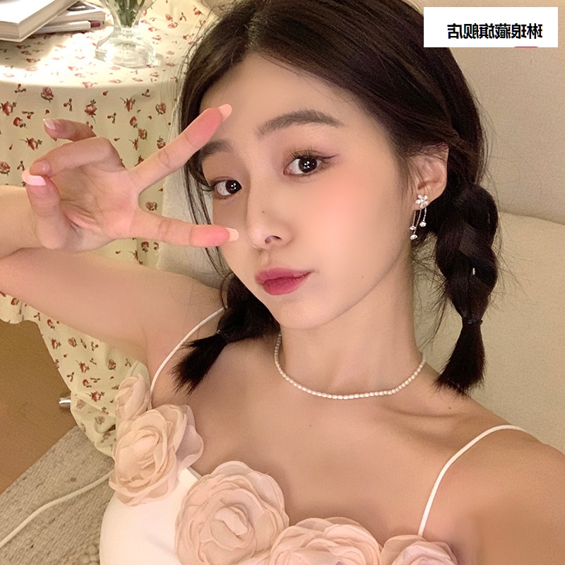 Khuyên Tai Tua Rua Đính Đá Pha Lê Họa Tiết Hoa Phong Cách Thời Trang Mới 2023