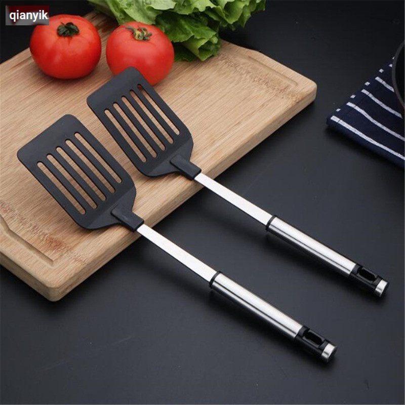 Dụng cụ nhà bếp bằng thép không gỉ chất lượng cao nylon tay cầm thìa chiên xẻng chiên trứng cá chảo muỗng thìa dụng cụ nấu ăn (qyjq)